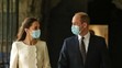 Kate a William navštívili vakcinačné centrum.
