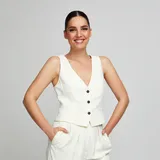 Sarah Arató