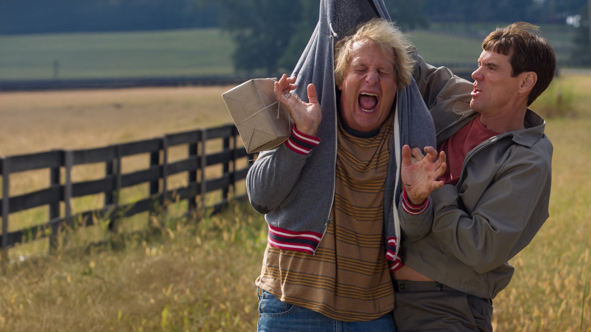 Blbý a blbší sú späť