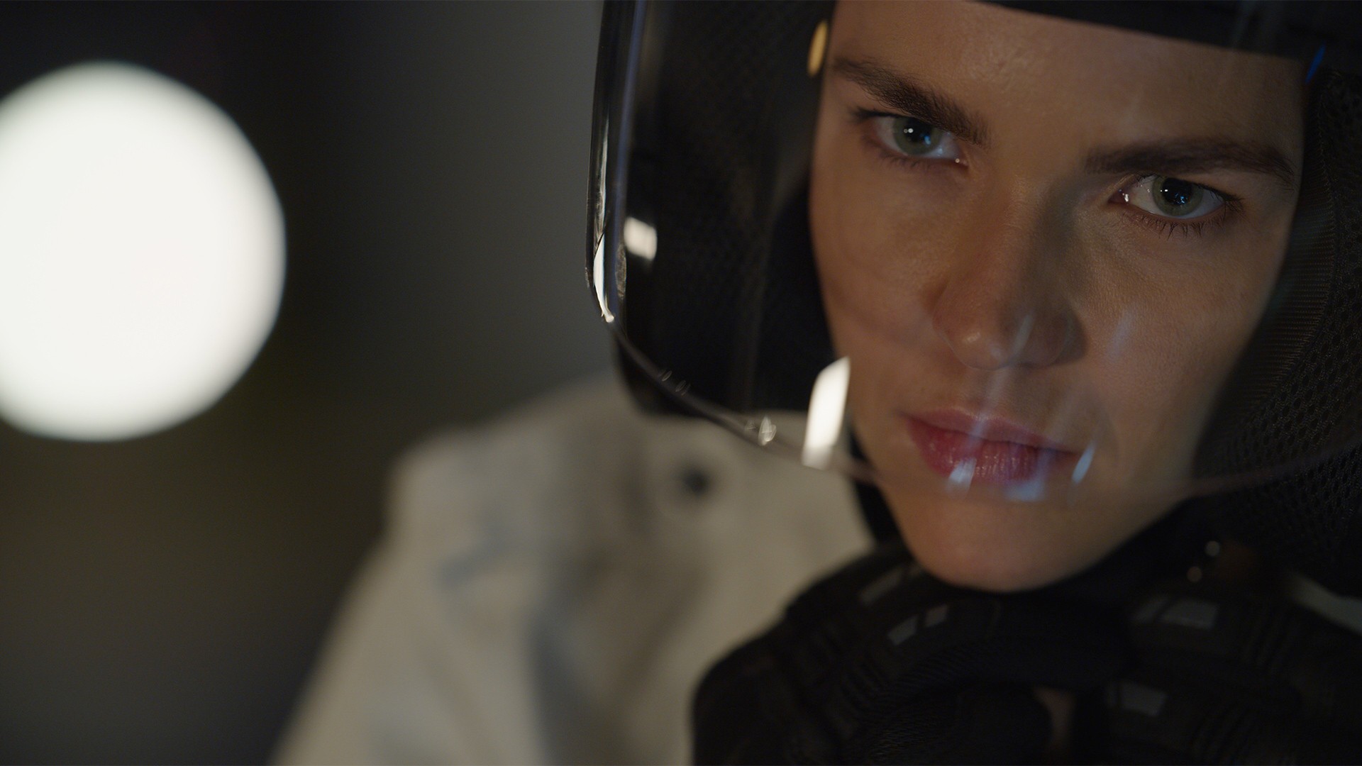 Sama proti presile