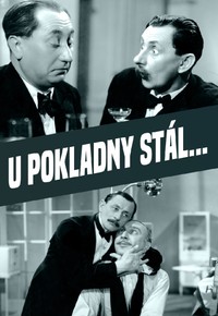 U pokladny stál...