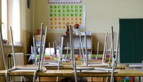 Česká ministerka školstva chce nový predmet, deti sa majú učiť brániť vlasť
