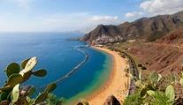Napľujeme vám do piva! Choďte domov! Obľúbená dovolenková destinácia už má turistov plné zuby
