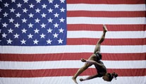 VIDEO: Simone Bilesová dokázala v gymnastike to, čo sa ešte nikomu nepodarilo