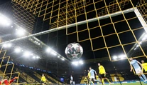 UEFA vraj chystá zmenu bradatého pravidla. Týka sa streleného gólu na ihrisku súpera