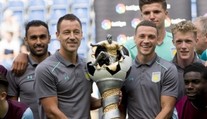 Ronaldova busta má konkurenciu. Aston Villa vyhrala trofej za 14 eur