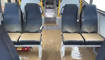 Záplavy na Kysuciach potrápili autobusového dopravcu. Vozidlá plné blata sa snažia dať do prevádzky