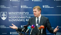 Odvolali ich za kauzu Bžán, dostanú zlaté padáky: Toto sú sumy, ktoré musí vyplatiť štát