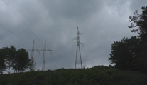 Slovensko čaká nedostatok elektriny. Zdá sa, že ju tak ľahko ani nedovezieme
