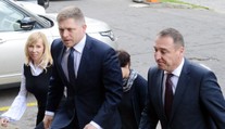 Zlúčenie #Siete je nejasné, SNS ju nechce, Most je opatrný, Smer žiadosť nedostal