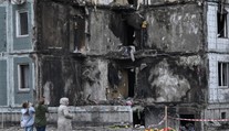 Rusi raketami útočili na obytnú bytovku na východe Ukrajiny. Hlásia najmenej jednu obeť