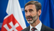 Opozícia hovorí o izolácii Slovenska v zahraničí. Podľa Blanára nám zatiaľ žiadne dvere nezatvorili