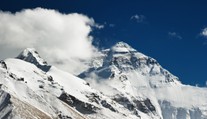 Pred 40 rokmi dobyli Mount Everest. Slováci pri návrate z najvyššej hory sveta draho zaplatili