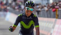 Quintana vyhral 9. etapu a je lídrom Gira, oblečie sa do ružového
