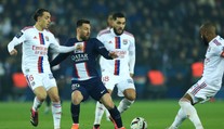 VIDEO: V Parku Princov hodoval Lyon. Hviezdy PSG pochoval 20-ročný Barcola