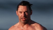 Po sexy tele ani stopy. Hugh Jackman sa pre rolu zmenil na nepoznanie