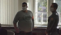 Nedávno ho prepustili a opäť mu hrozí basa. Muž (31) zase napadol matku a vyhrážal sa jej