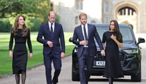 Holandskú verziu knihy o britskej kráľovskej rodine dočasne stiahli z predaja