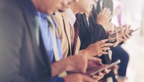 Telefonovanie a SMS do zahraničia od budúceho roku zlacnie. Pozrite si nové ceny