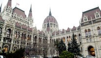 V Maďarsku vzniká nové hnutie Sila a odhodlanie s rasistickým programom