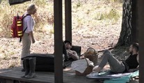 Na Farme musel zasahovať zdravotník: Kuriózne zranenie pred duelom