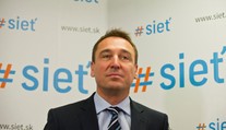 Minister dopravy Brecely nebude kandidovať na post predsedu #Siete
