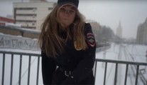 Pussy Riot zverejnili nový klip, žiadajú v ňom aj prepustenie politických väzňov