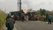 Obrovská tragédia v Kamerune: Pri zrážke autobusu s kamiónom zahynuli desiatky ľudí
