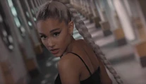 Prvý singel Ariany Grande po útokoch v Manchestri: Ostanete prekvapení