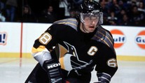Veľký deň pre Jaromíra Jágra sa blíži. Legendárny útočník priniesol do NHL novú éru