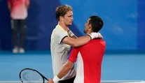Djokovič vytúžené zlato nezíska. V semifinále dvojhry mu stopku vystavil Zverev