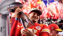 Veľkolepá šou so svetovými hviezdami: Kansas City obhájilo titul v Super Bowle