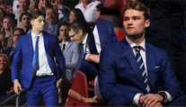 Čo sa stalo s Kanaďanom, ktorý mal byť namiesto Slafkovského jednotkou draftu? V NHL odohral len pár zápasov (porovnanie)