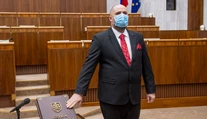 Parlament schválil tzv. potravinový semafor