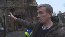 Úlomky rakety zničili dom, ktorého obyvatelia prežili vďaka náhode. Pri Kyjeve nakrúcal štáb TV Markíza