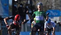 Tirreno: Víťazom 6. etapy sa po úniku stal Dán Schmidt, Sagan prišiel do cieľa v hlavnom balíku