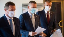 Pellegrini žiada premiéra, aby zdokladoval náklady za plošné testovania