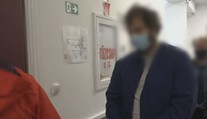 Muža podozrivého z brutálnych vrážd v Štúrove a v Maďarsku po roku a pol obžalovali. Hrozí mu doživotie