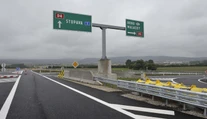 Na D2 za Bratislavou išlo Audi v protismere, zrazilo sa Volkswagenom