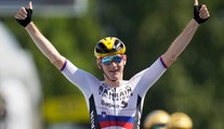 Víťazom 19. etapy Tour de France sa po sólovom úniku stal Slovinec Mohorič
