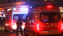 Teroristický útok vo Viedni: Najmenej jeden podozrivý z teroristického činu je stále na úteku