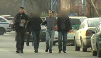 Muž, ktorý v Hlohovci zavraždil syna, už raz sedel. V tom istom byte sa odohrala rukojemnícka dráma