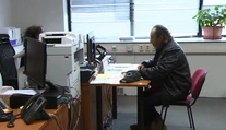 Štát nevie dostať niektorých ľudí do roboty. Prichádza s "riešením"