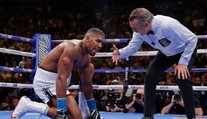 Joshua skrýval pred duelom s Ruizom tajomstvo. Jeho výkon mal ovplyvniť incident z tréningu