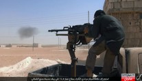 Povstalci útočia na vládne sily zo všetkých strán, rozhodujúca bitka o Aleppo sa začala