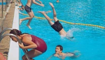 Pekelné horúčavy vyvrcholia v stredu. Pre viaceré okresy vydali najvyššiu výstrahu