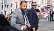 NAKA bola neefektívna, tvrdí pred jej zánikom minister. Bývalý policajný šéf vidí presne opačný problém