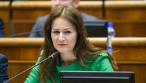 KDH opustila výrazná tvár. Politológ vybral stranu, kde by sa Holečková stala hviezdou