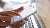 Sudcom zhabali mobily. Zisťovali sme, či sa policajti dostanú aj k vymazaným správam