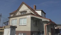 V dome v Bojniciach našli mŕtvu ženu (†46), zrejme ju niekto zadusil uterákom